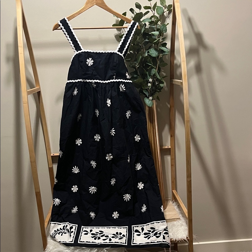 Zara 100% Cotton Black Floral Maxi Dress with Side Zipper